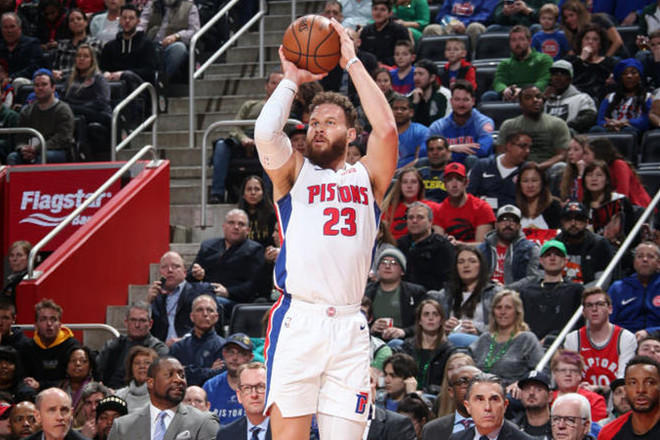 乌加特：输给秘鲁我们踢得很糟糕，踢后卫我还缺乏一些东西