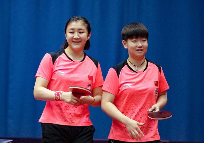 霍芬海姆官方：赫洛热克在训练中遭遇右脚舟骨骨折