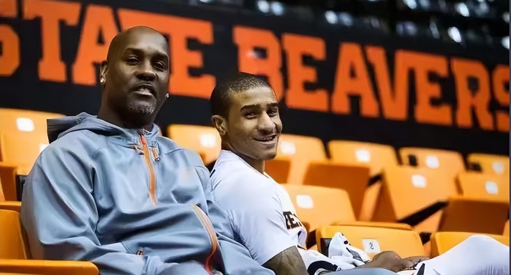 奏并不快 奏并不快